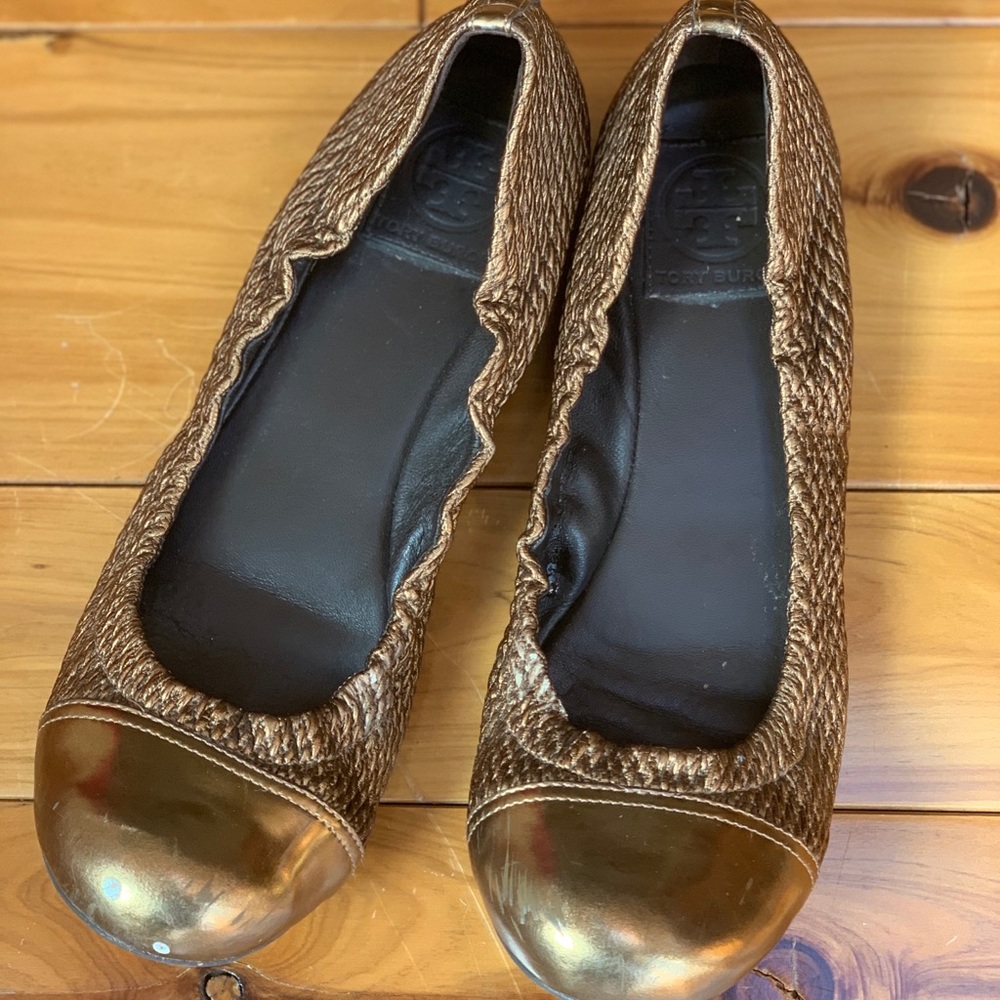 Tory Burch gold flats 8.5